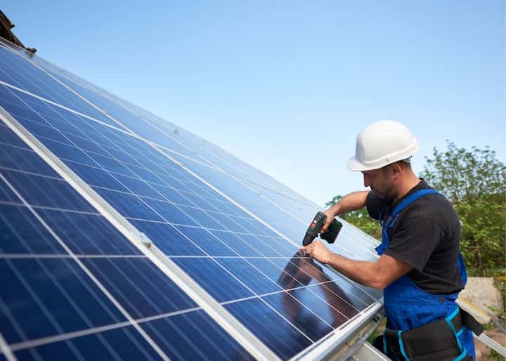 Phoenix solar companies